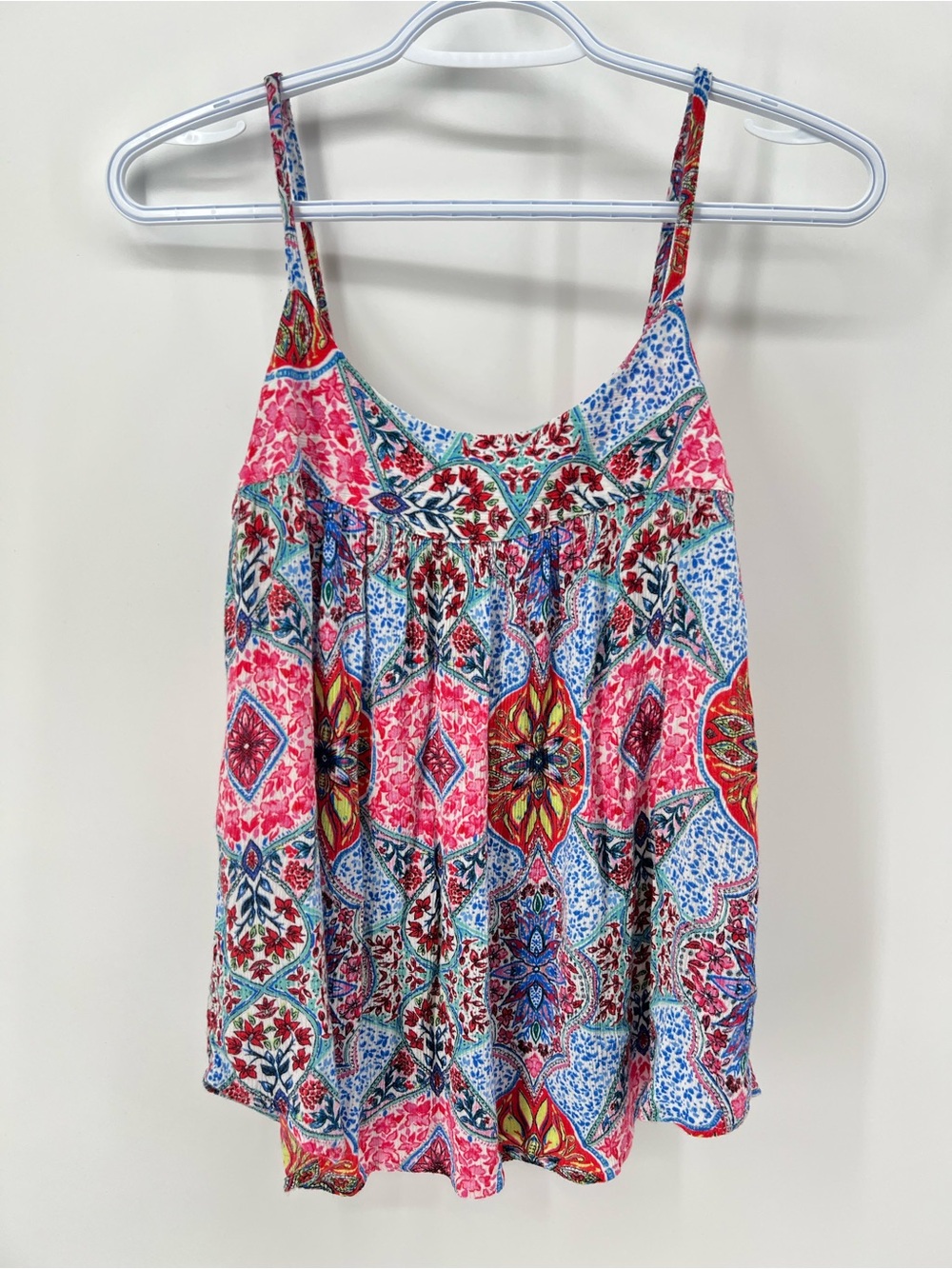 GAP Women’s XS Pink and Blue Boho Bohemian Spaghetti Strap Camisole Tank Top